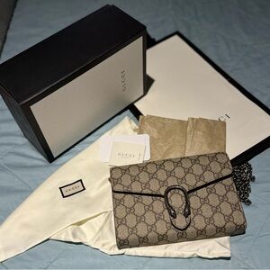 Gucci bag, with box, dust bag and Gucci shopping bag.